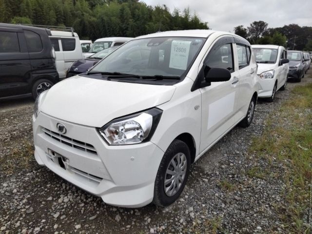 12608 Daihatsu Mira e s LA350S 2018 г. (LUM Tokyo Nyusatsu)